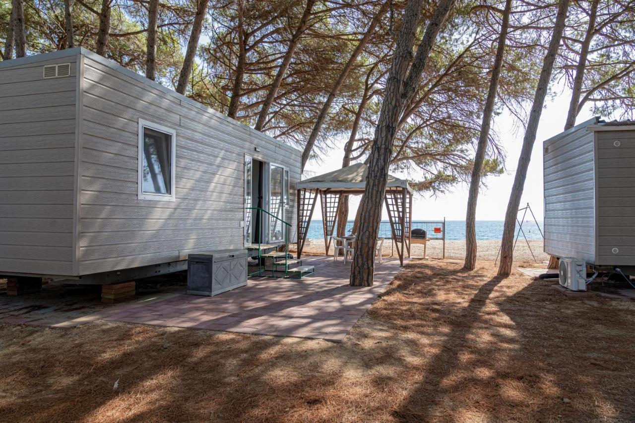 Camping&Village Le Cernie 로초라이 외부 사진