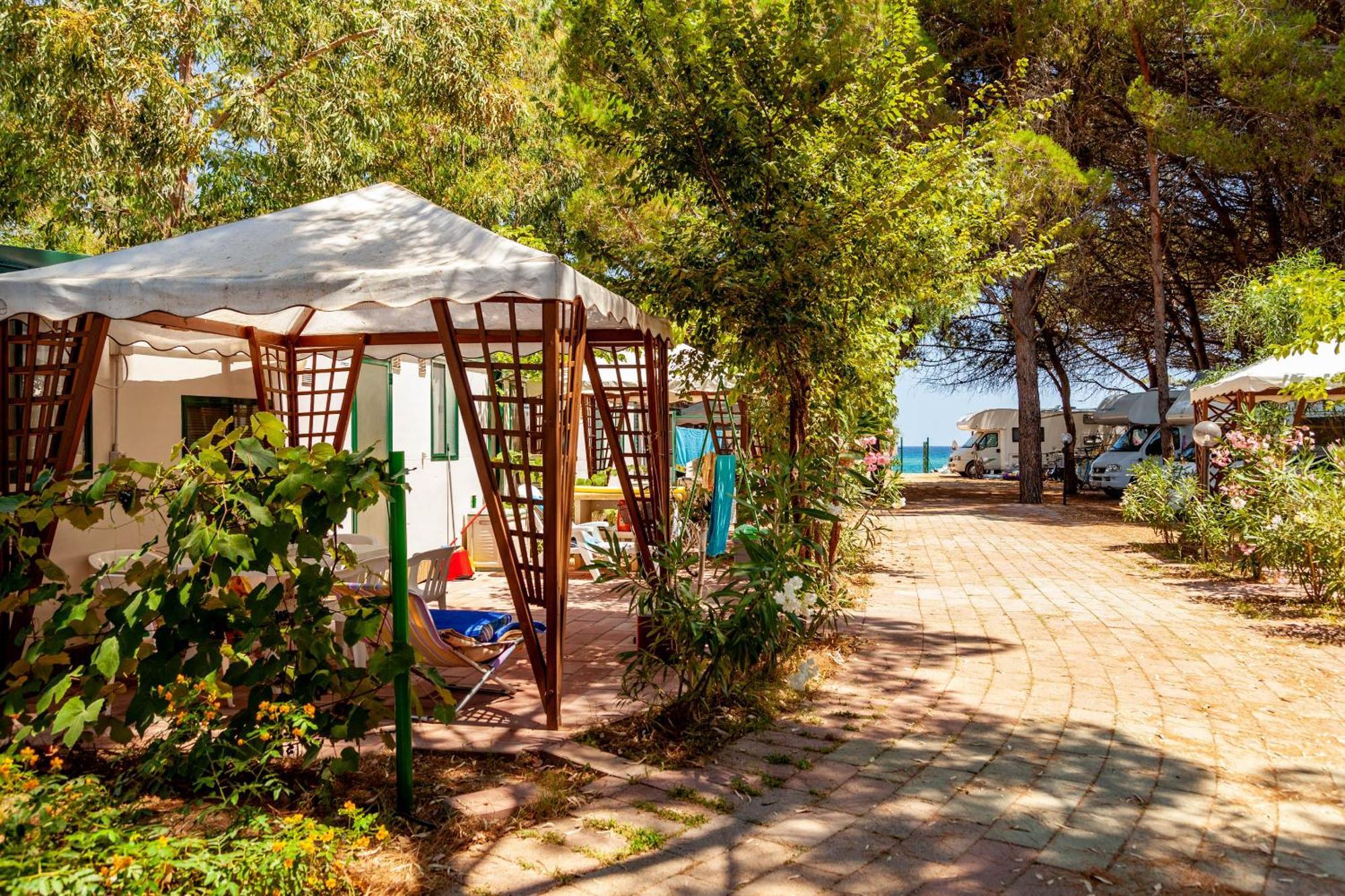 Camping&Village Le Cernie 로초라이 외부 사진