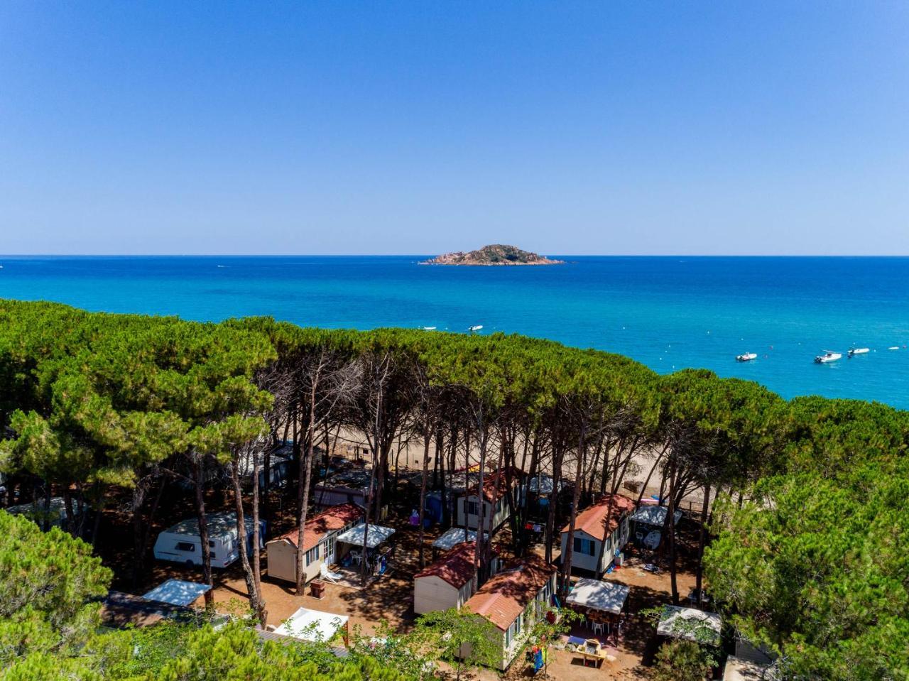 Camping&Village Le Cernie 로초라이 외부 사진