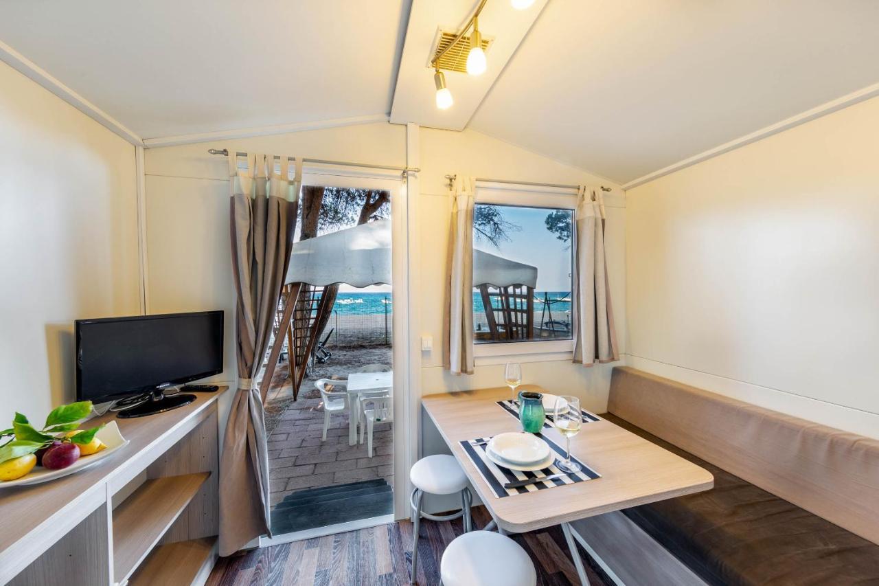 Camping&Village Le Cernie 로초라이 외부 사진